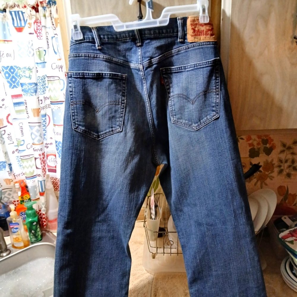 LEVI STRAUSS & CO. "LEVIS" 559 W38 L30